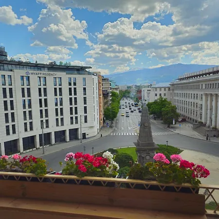 Apartment S Irma - Amazing View Of The Golden Domes Sofia