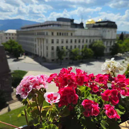 S Irma - Amazing View Of The Golden Domes